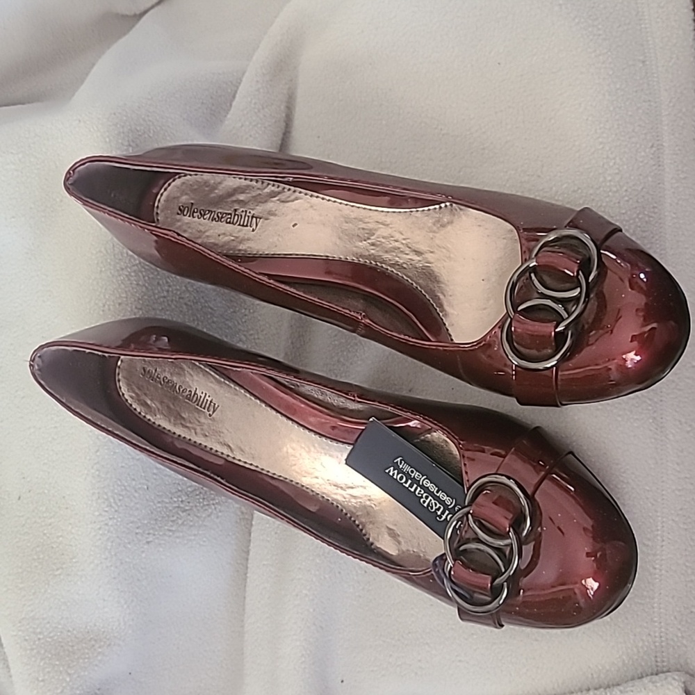Burgundy Wide Heel Dress Shoes